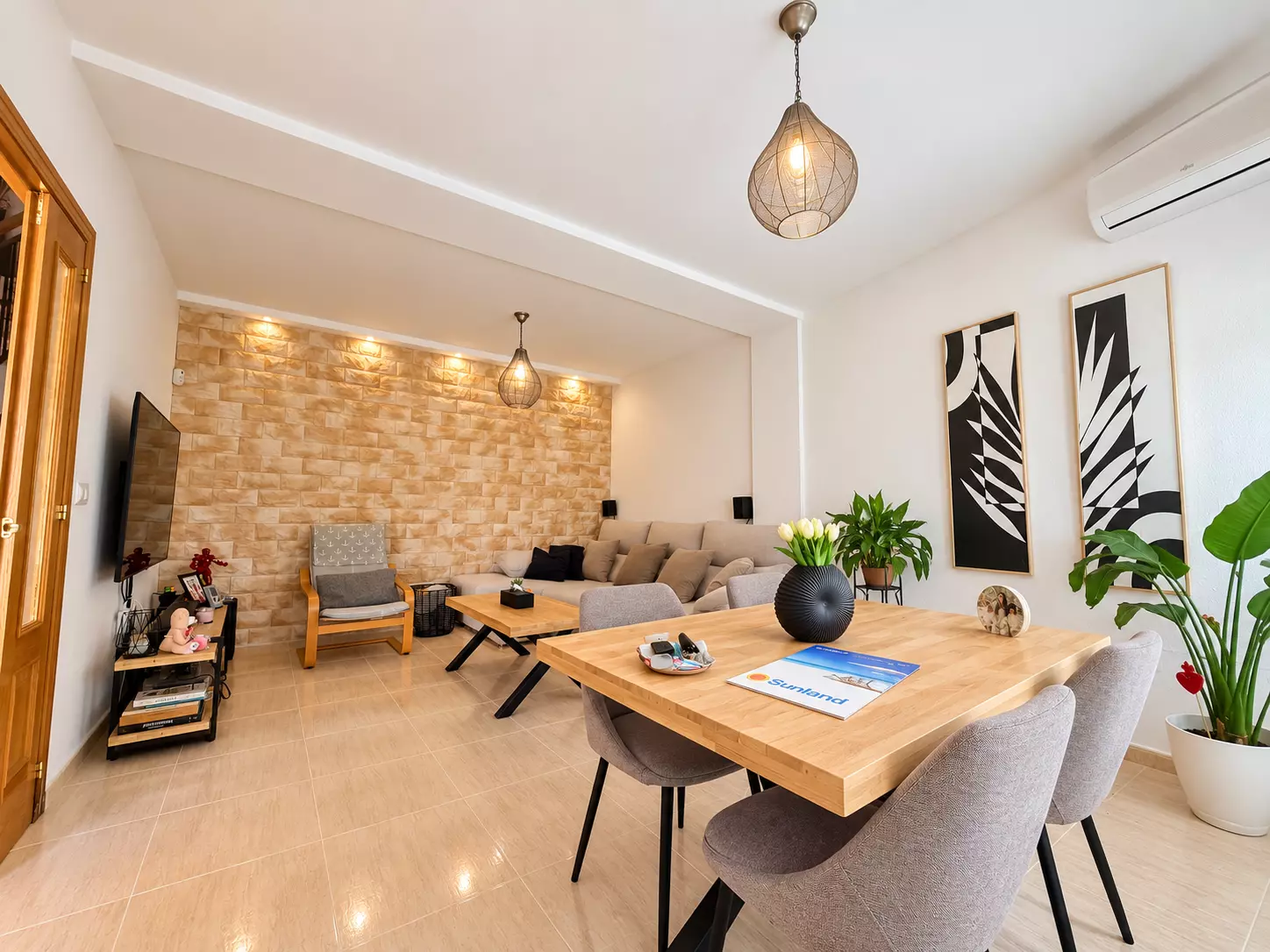 o_1k526evh3n9i1qcv1edl1q5vmod30-840bd3 3-bedroom Town House In Daya Nueva, Spain (168 M²)
