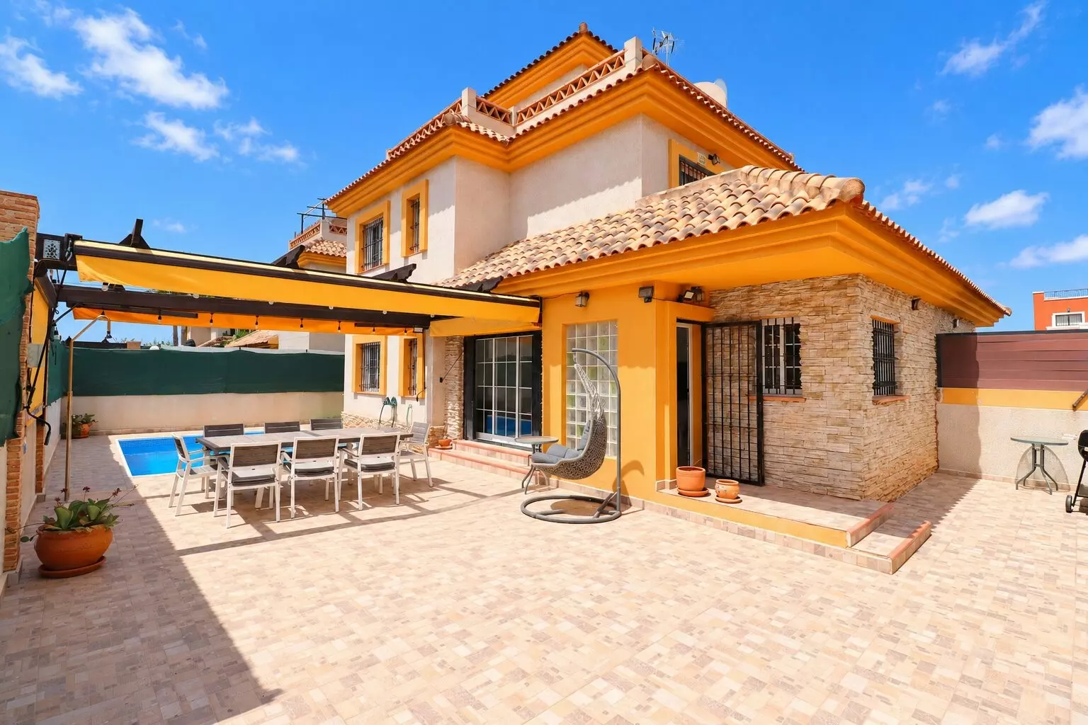 o_1k52eq1c0smms4r19vk177ftea1g-cd4e46 3-bedroom Semi In Los Montesinos, Spain (100 M²)