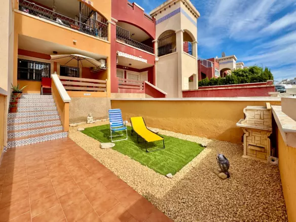 2-bedroom Apartment In Orihuela Costa, Spain (82 M²)