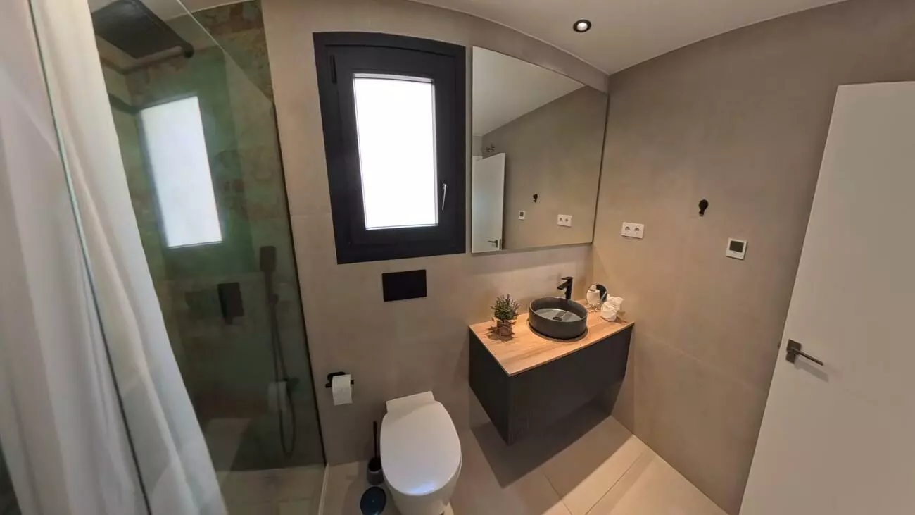 2-bedroom Property In Torrevieja, Spain (93 M²)