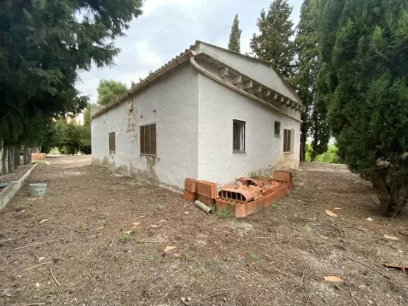1-bedroom Country House In Palomar (79 M²)