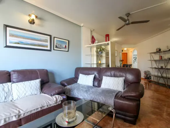 3-bedroom Apartment In Torrevieja, Spain (126 M²)