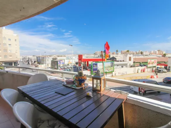 3-bedroom Apartment In Torrevieja, Spain (126 M²)