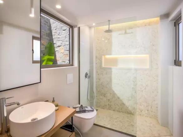 Investment Opportunity: Complex Of 3 Luxury Villas With Pools And Expansion Potential – Anopolis, Heraklion