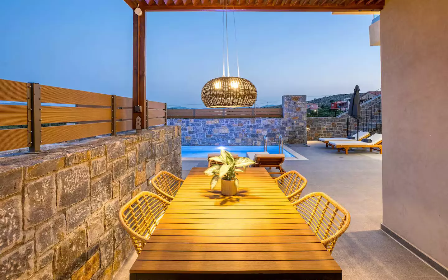 Investment Opportunity: Complex Of 3 Luxury Villas With Pools And Expansion Potential – Anopolis, Heraklion