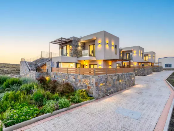 Investment Opportunity: Complex Of 3 Luxury Villas With Pools And Expansion Potential – Anopolis, Heraklion