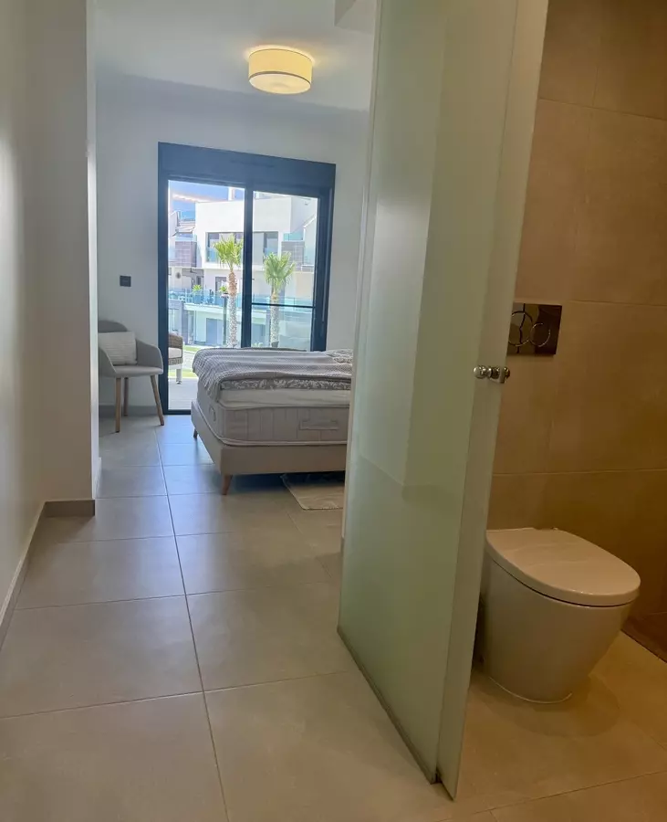 2-bedroom Apartment In Guardamar Del Segura, Spain