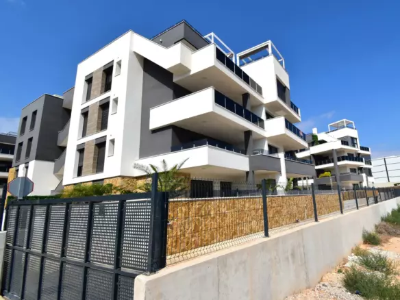 3-bedroom Apartment In Orihuela Costa, Spain (114 M²)