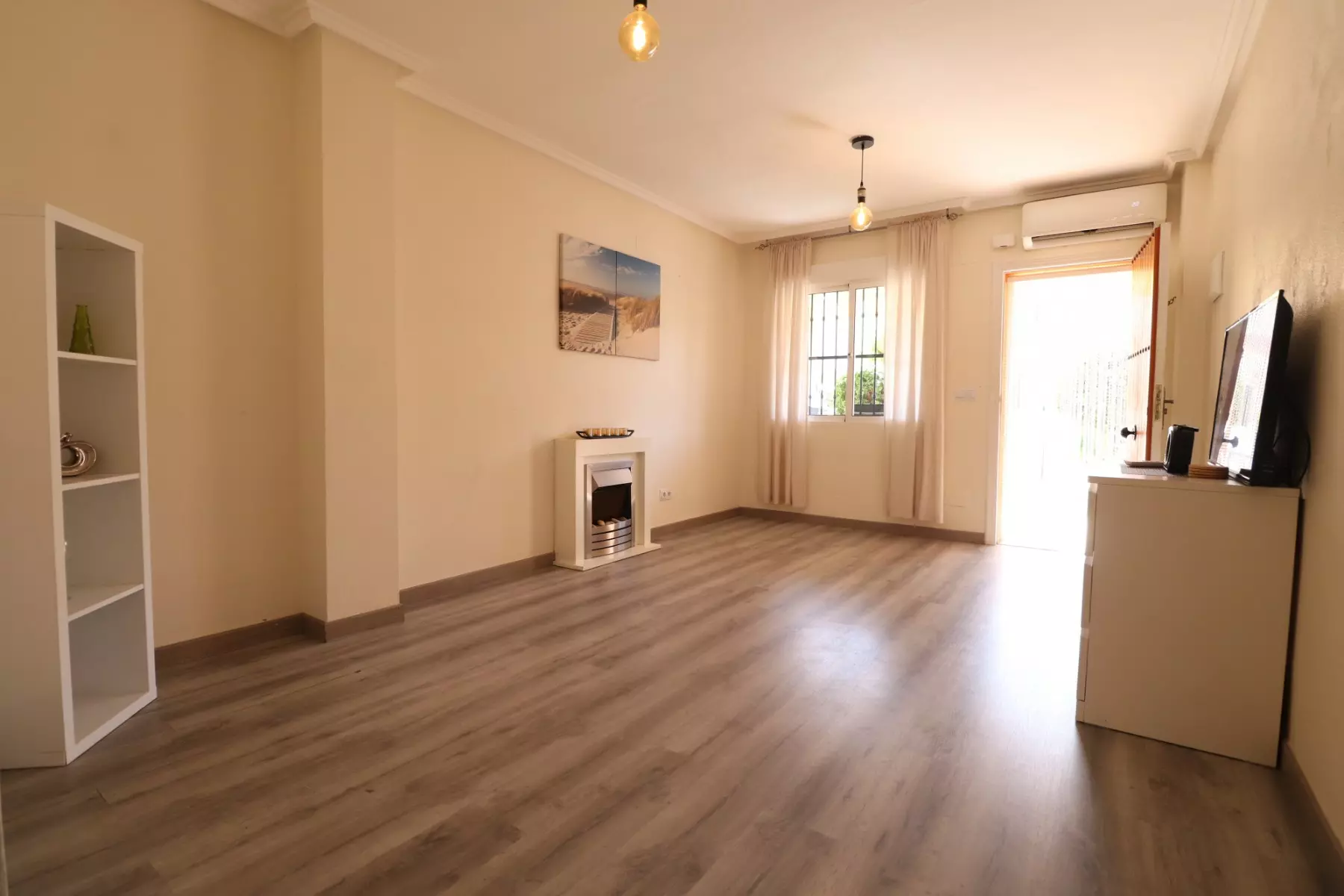 o_1jtim852r1v20dem1vgd1jth1o9921-88f960 2-bedroom Townhouse In Algorfa, Spain (88 M²)