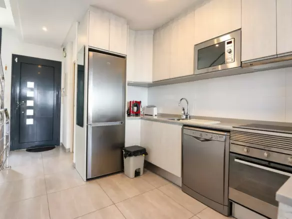 3-bedroom Townhouse In Benijofar, Spain (117 M²)