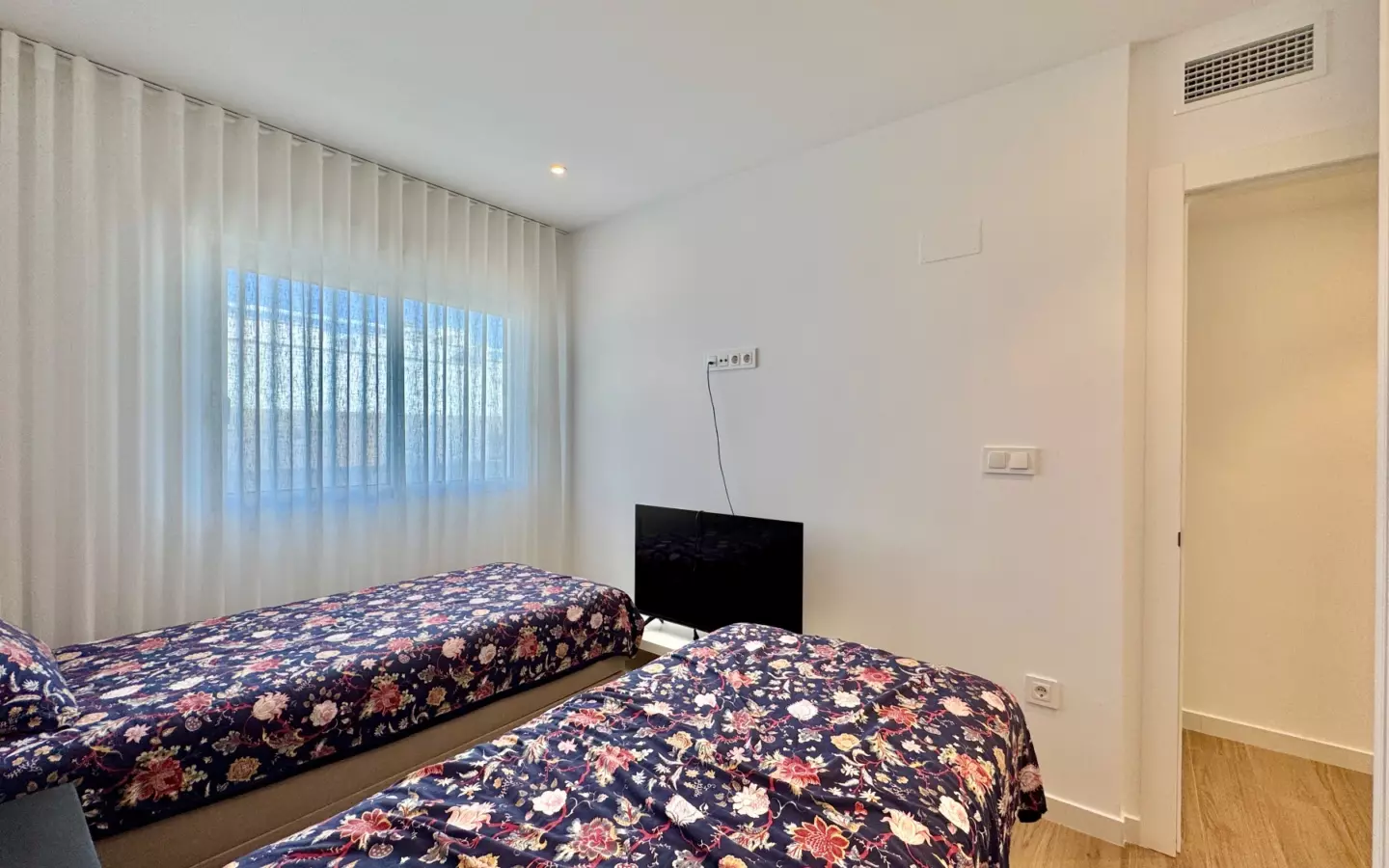 3-bedroom Penthouse In Pilar De La Horadada, Spain (110 M²)