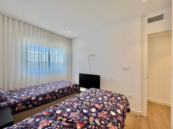 3-bedroom Penthouse In Pilar De La Horadada, Spain (110 M²)