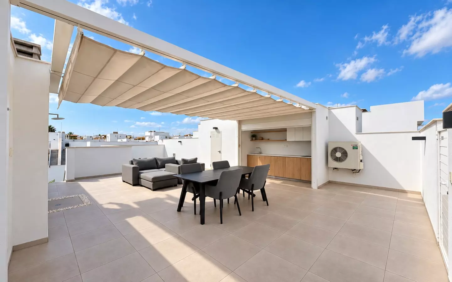 3-bedroom Penthouse In Pilar De La Horadada, Spain (110 M²)