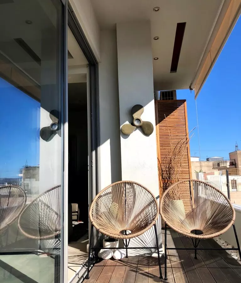 2-bedroom Flat In Agia Varvara, Greece (111 M²)
