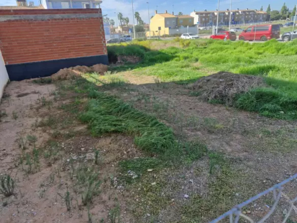 Plot In Port De Sagunt (158 M² Plot)