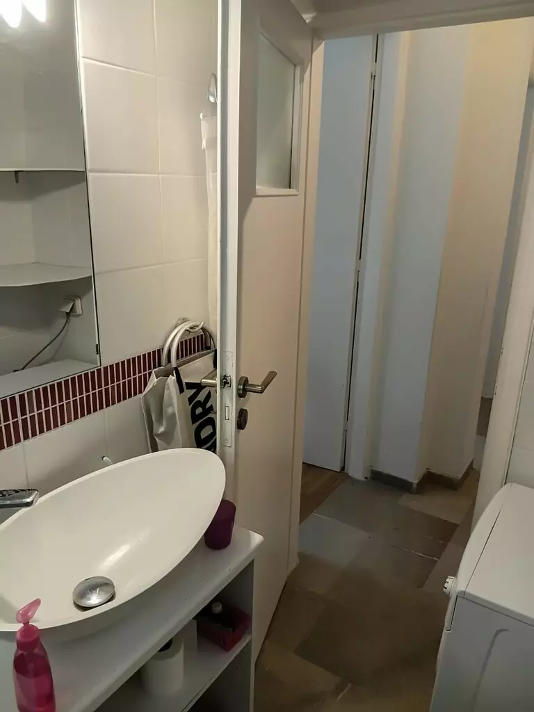 1dirh2cp4u5-7d8057 2-bedroom Flat In Saronida, Greece (42 M²)