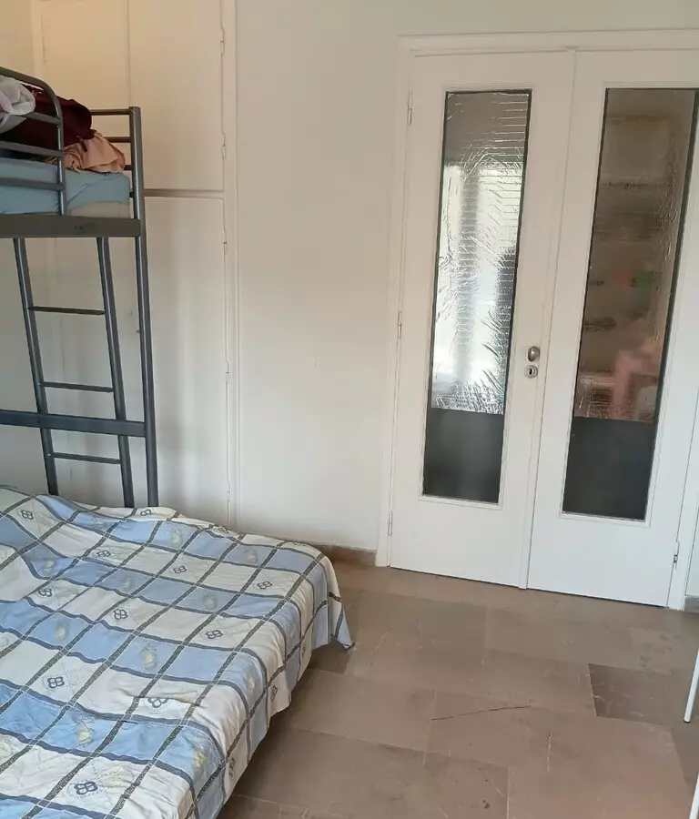 2-bedroom Flat In Saronida, Greece (42 M²)