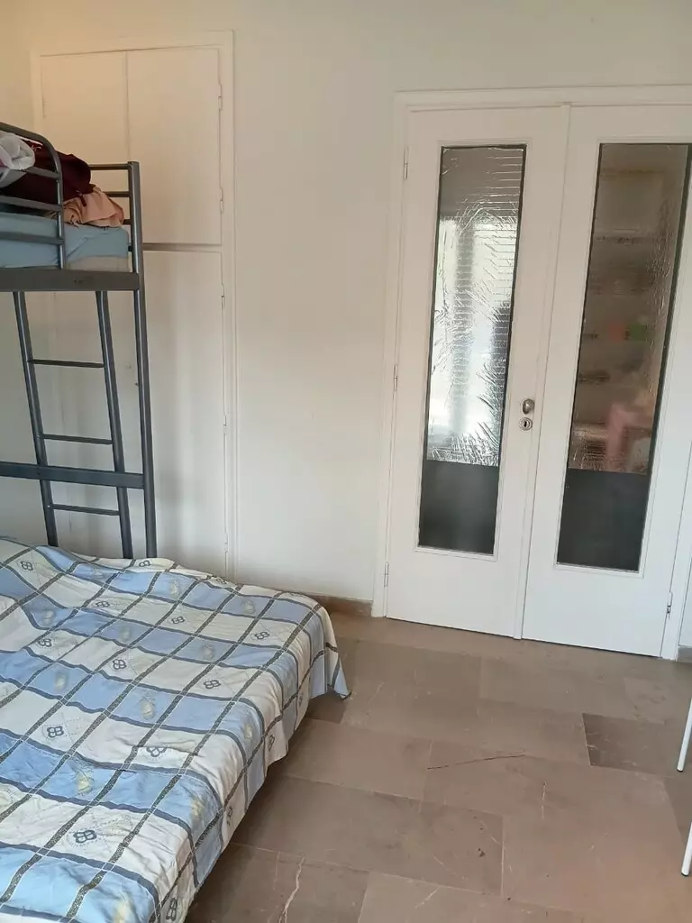 1kpo1ugzrw5-924249 2-bedroom Flat In Saronida, Greece (42 M²)