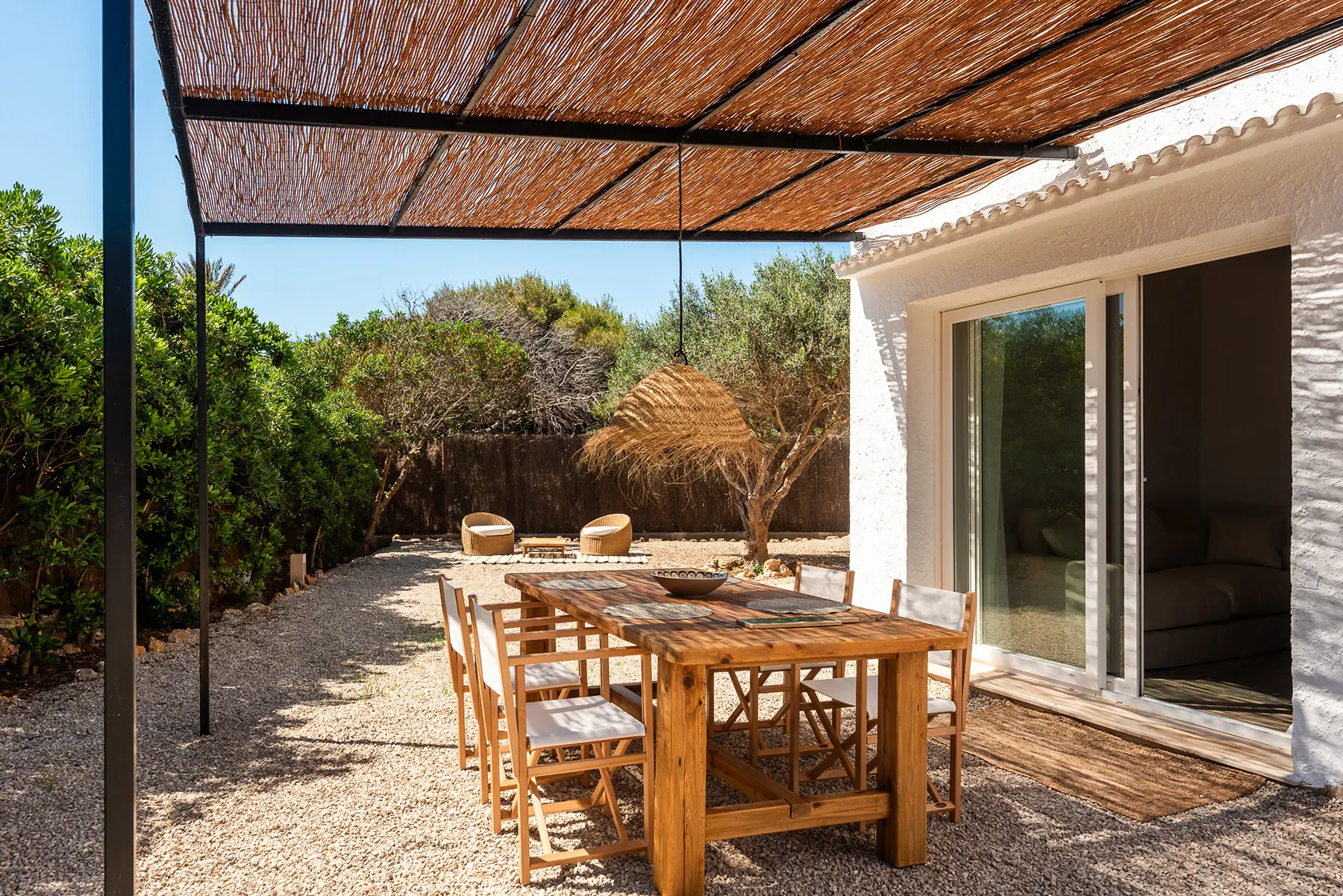 Renovated 4-bedroom Villa With Private Pool And Parking In S’algar, Menorca
