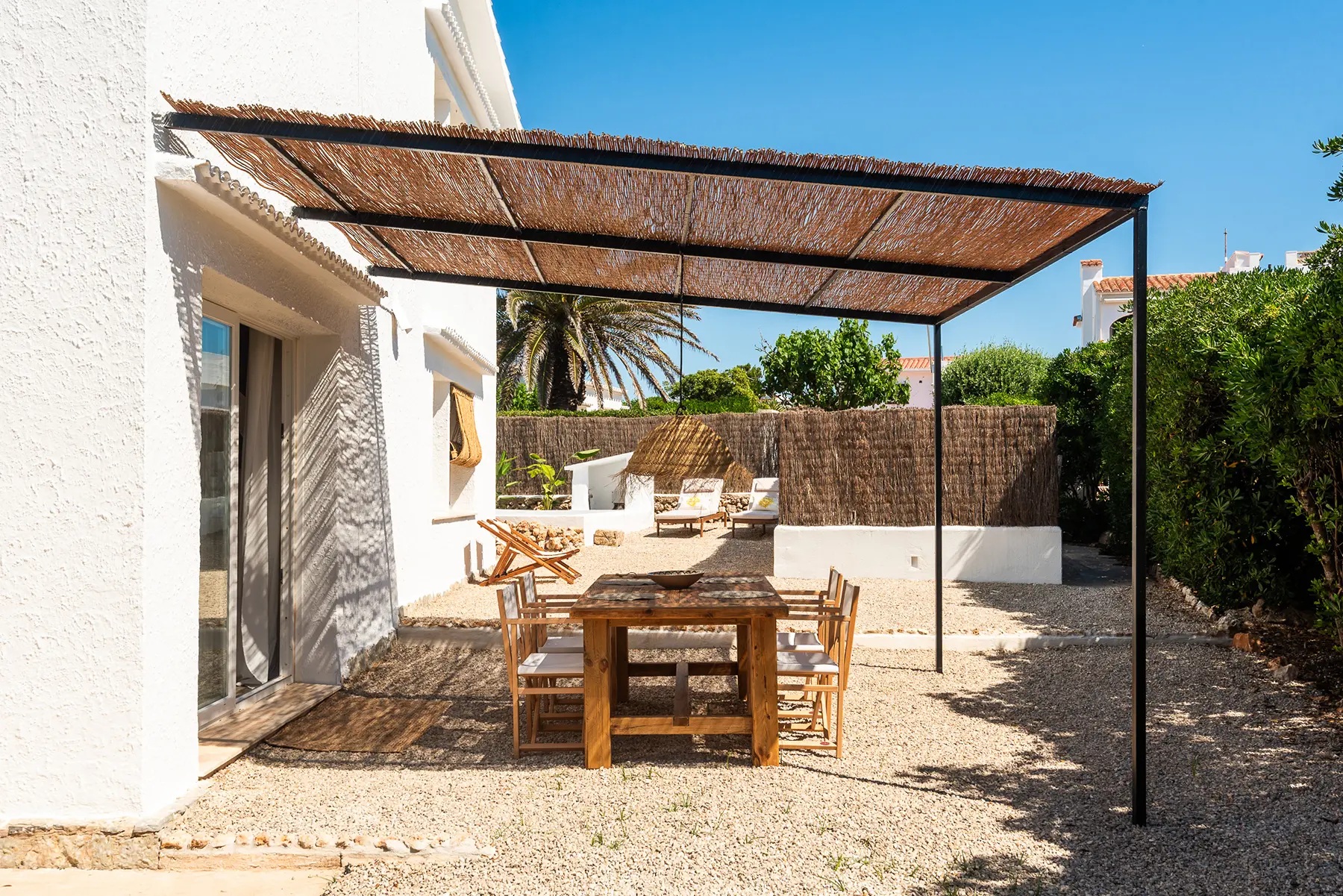 Renovated 4-bedroom Villa With Private Pool And Parking In S’algar, Menorca