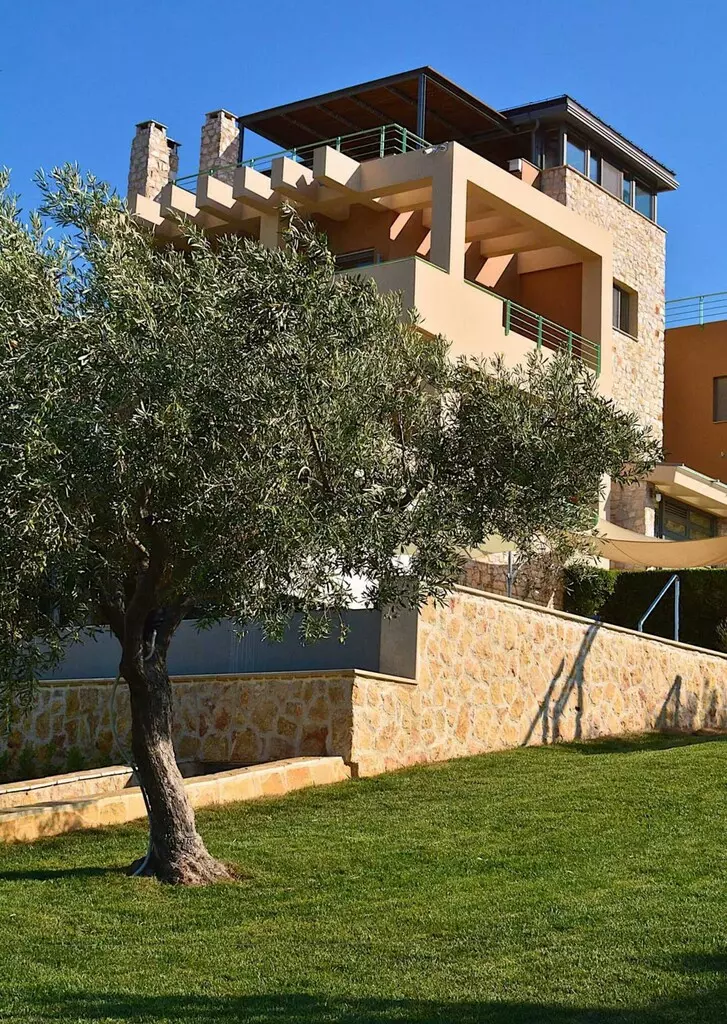 8-bedroom Villa In Anthidonos, Greece (390 M²)