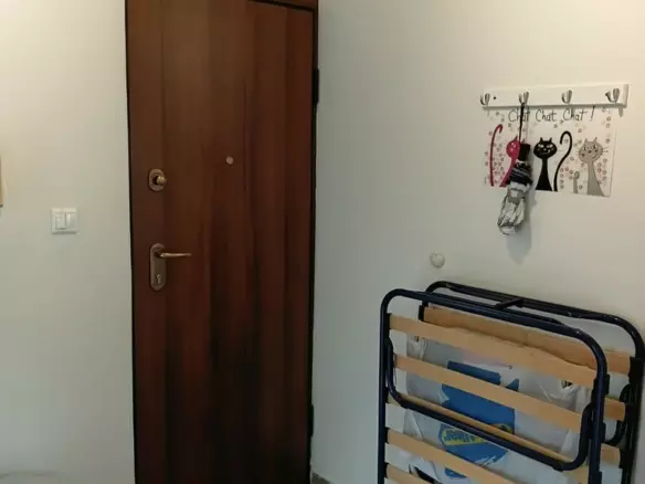 2-bedroom Flat In Saronida, Greece (42 M²)