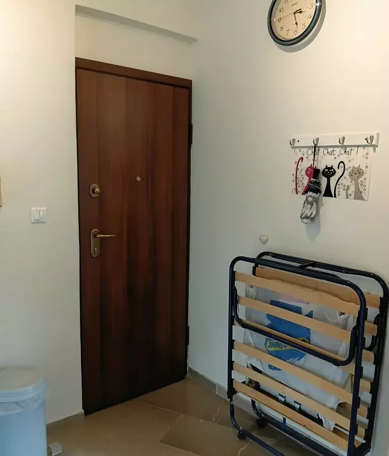 2-bedroom Flat In Saronida, Greece (42 M²)