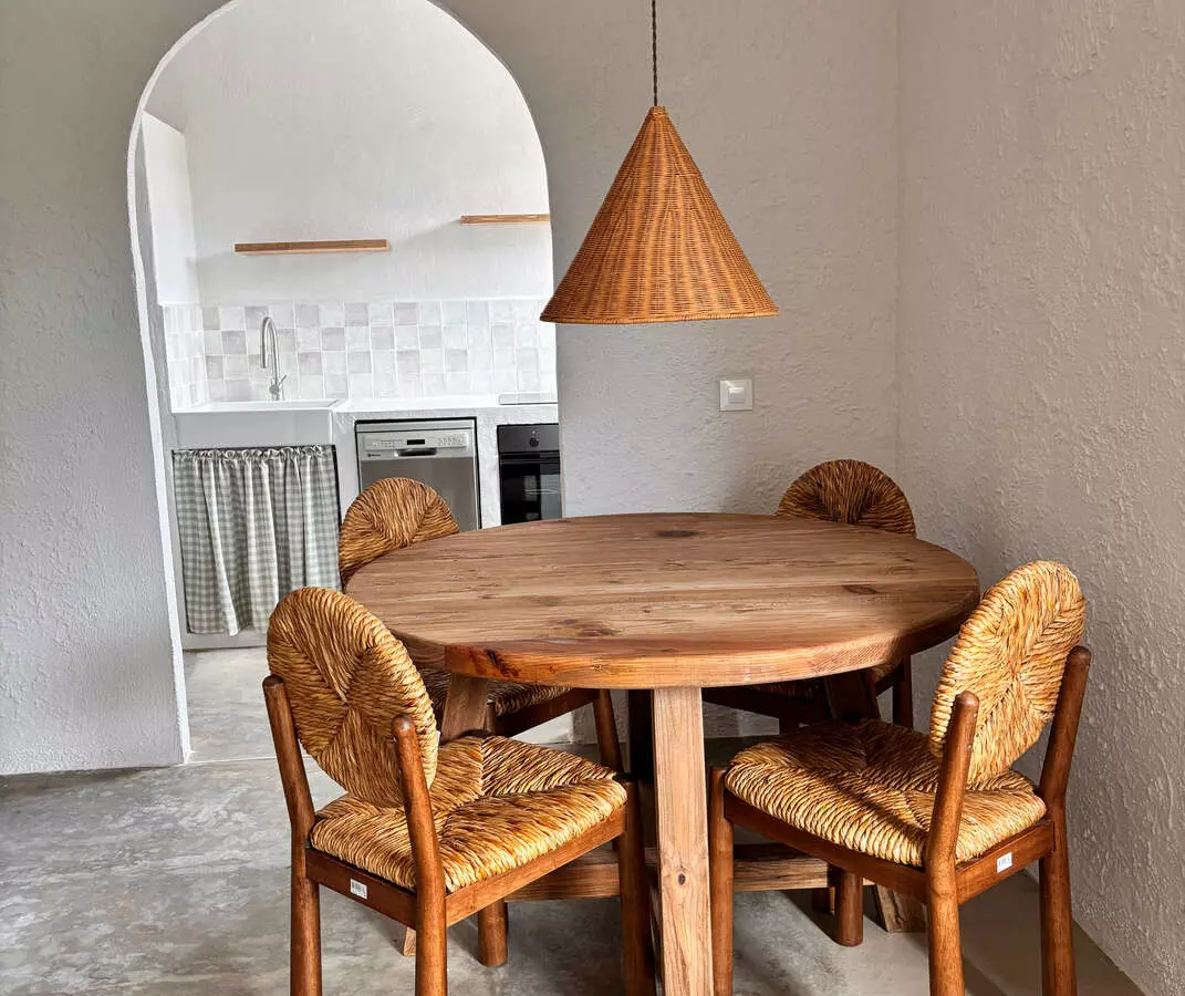 Renovated 4-bedroom Villa With Private Pool And Parking In S’algar, Menorca