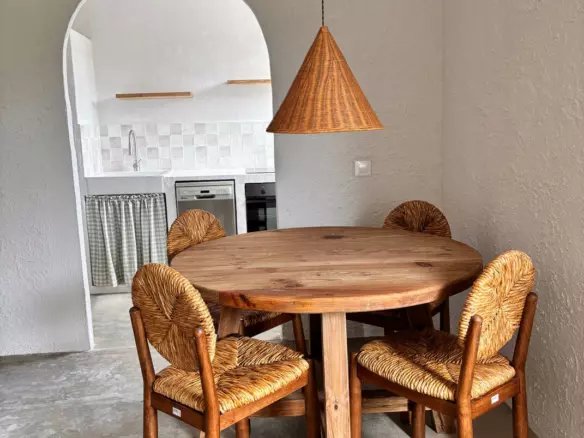 Renovated 4-bedroom Villa With Private Pool And Parking In S’algar, Menorca