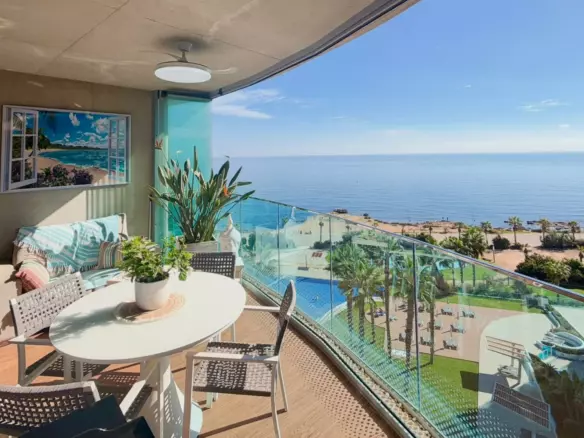 2-bedroom Property In Torrevieja, Spain (96 M²)