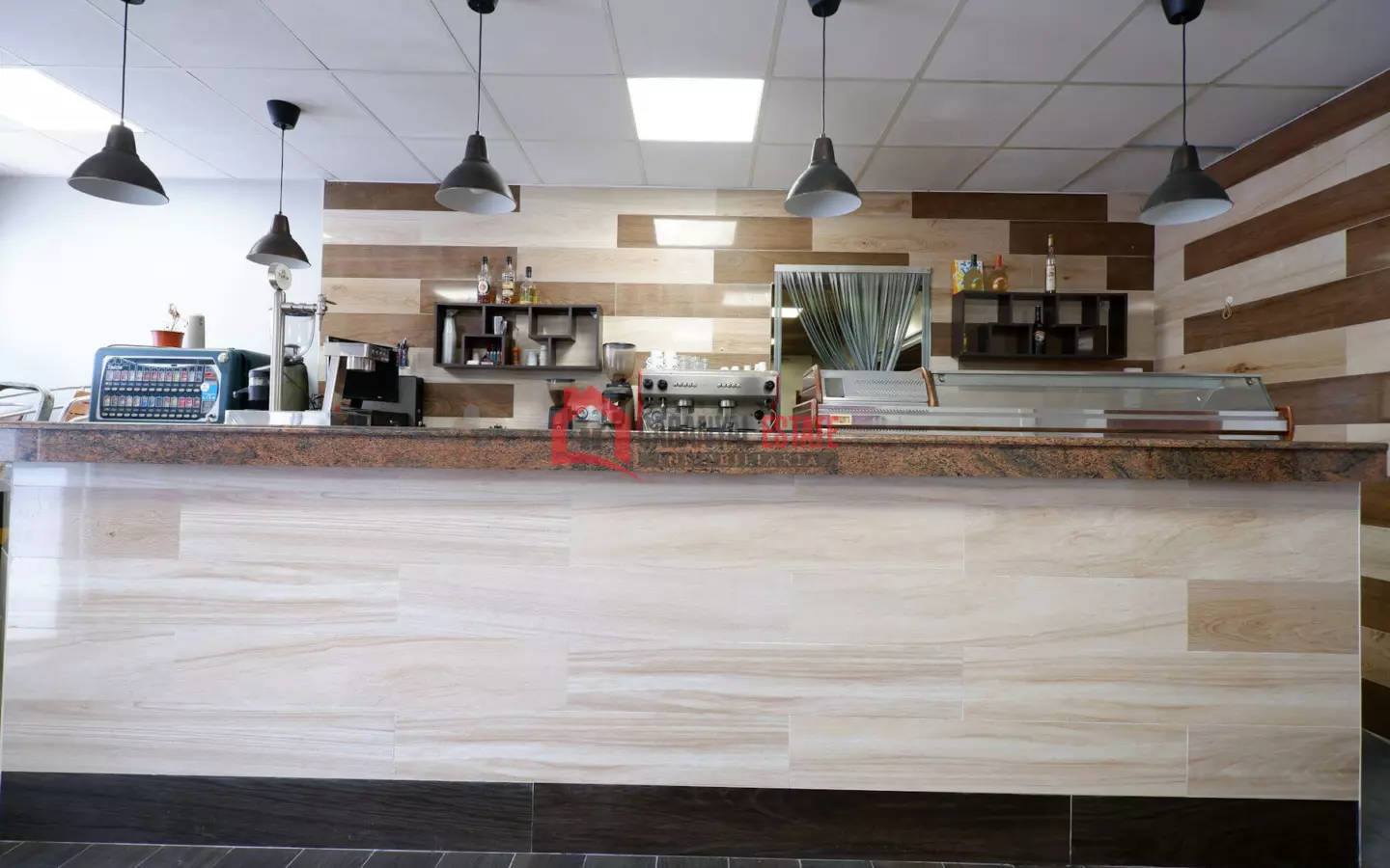 Commercial Premises In Sagunto (134 M²)