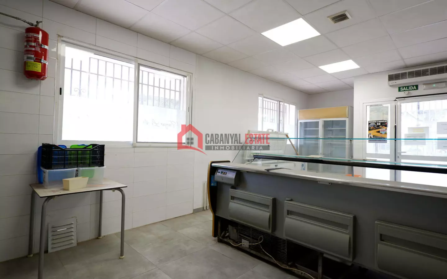 Commercial Premises In Sagunto (134 M²)