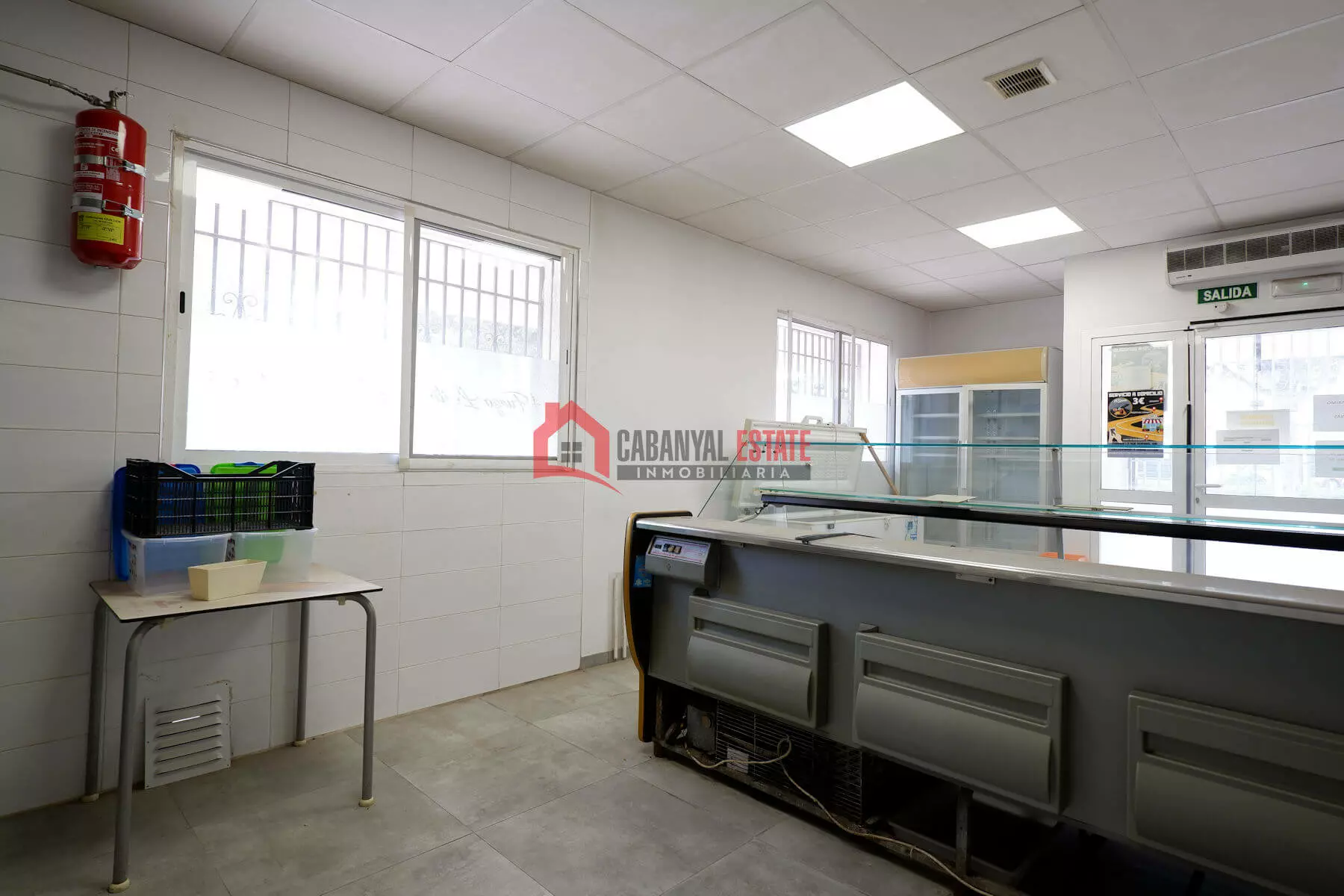 Commercial Premises In Sagunto (134 M²)