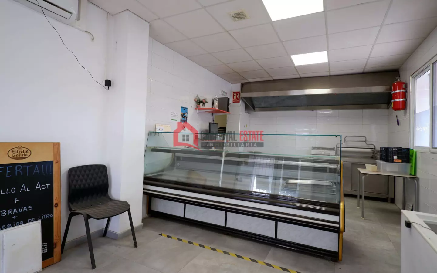 Commercial Premises In Sagunto (134 M²)