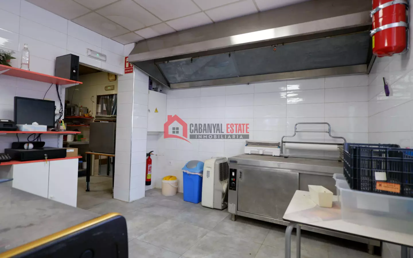 Commercial Premises In Sagunto (134 M²)