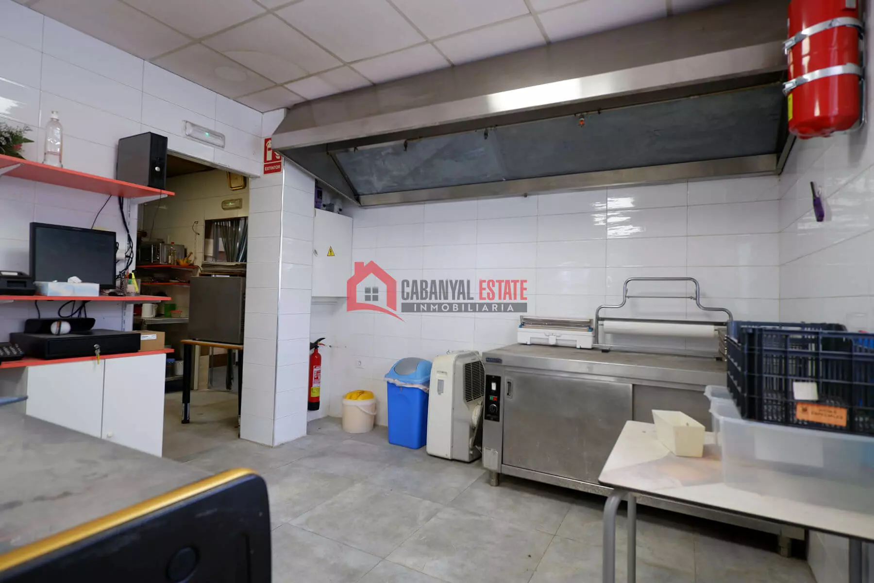 Commercial Premises In Sagunto (134 M²)