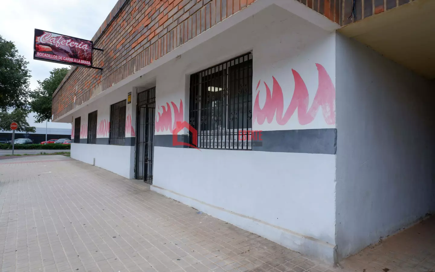 Commercial Premises In Sagunto (134 M²)
