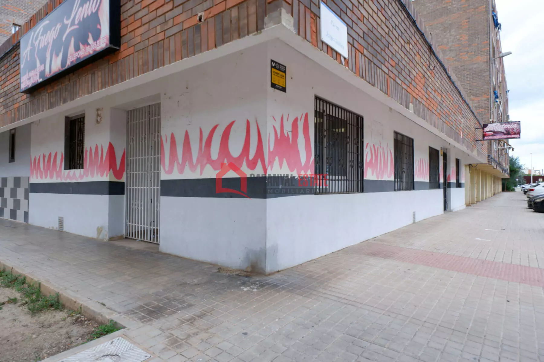 Commercial Premises In Sagunto (134 M²)