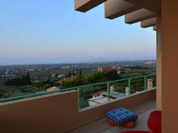 8-bedroom Villa In Anthidonos, Greece (390 M²)
