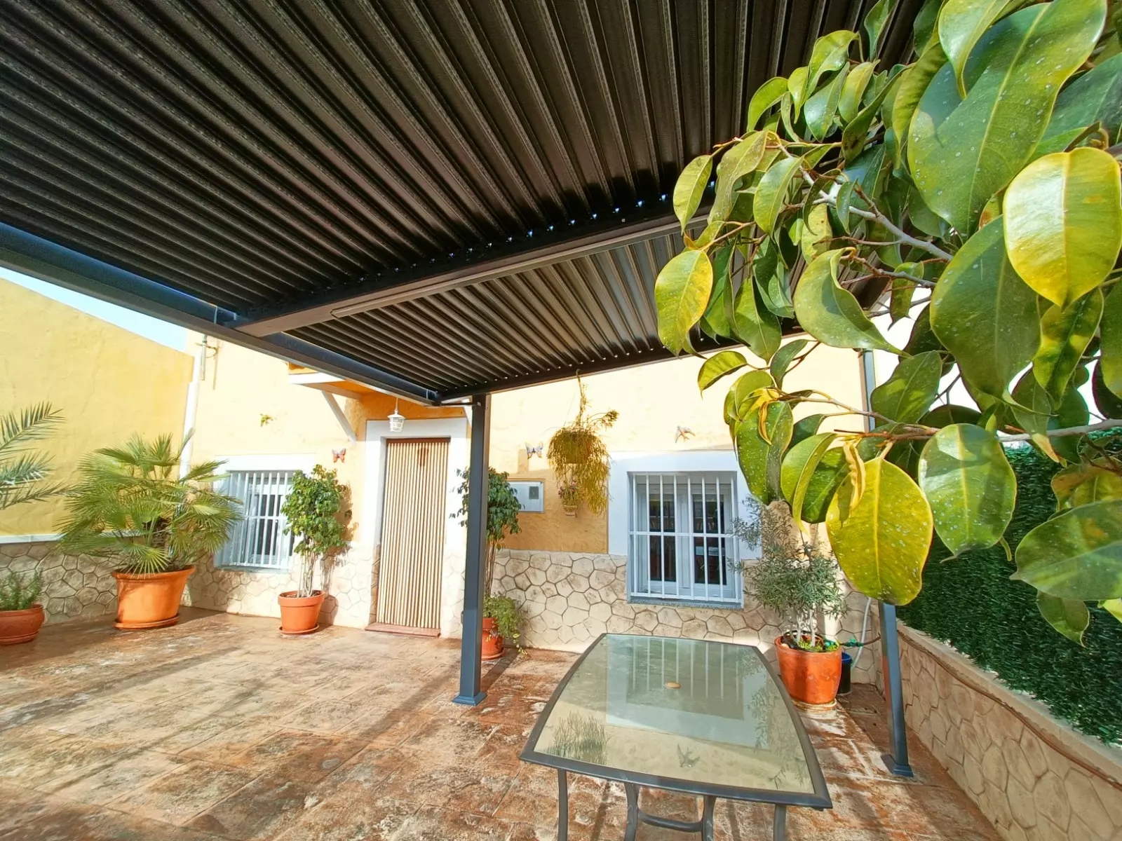 3-bedroom Detached Villa In Barinas, Spain (116 M²)