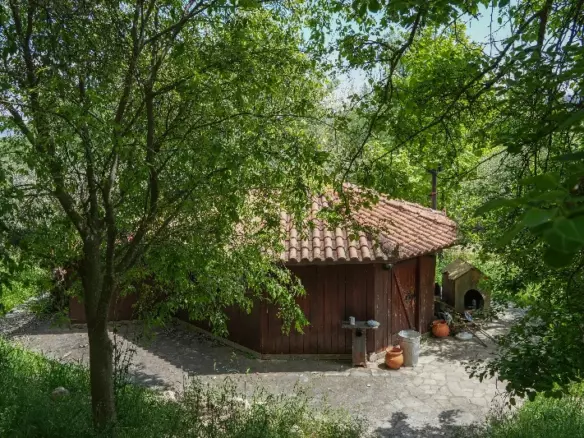 Central Greece Parnassos Villa 250 M2 4 Bedrooms 3 Bathrooms On A Plot Of 15 Acres