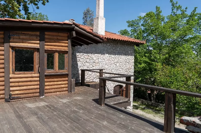 Central Greece Parnassos Villa 250 M2 4 Bedrooms 3 Bathrooms On A Plot Of 15 Acres