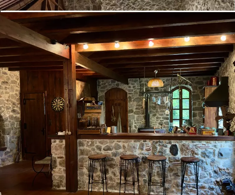 Central Greece Parnassos Villa 250 M2 4 Bedrooms 3 Bathrooms On A Plot Of 15 Acres