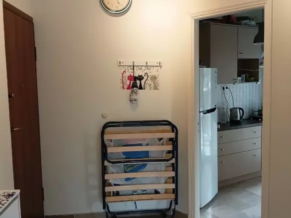 2-bedroom Flat In Saronida, Greece (42 M²)
