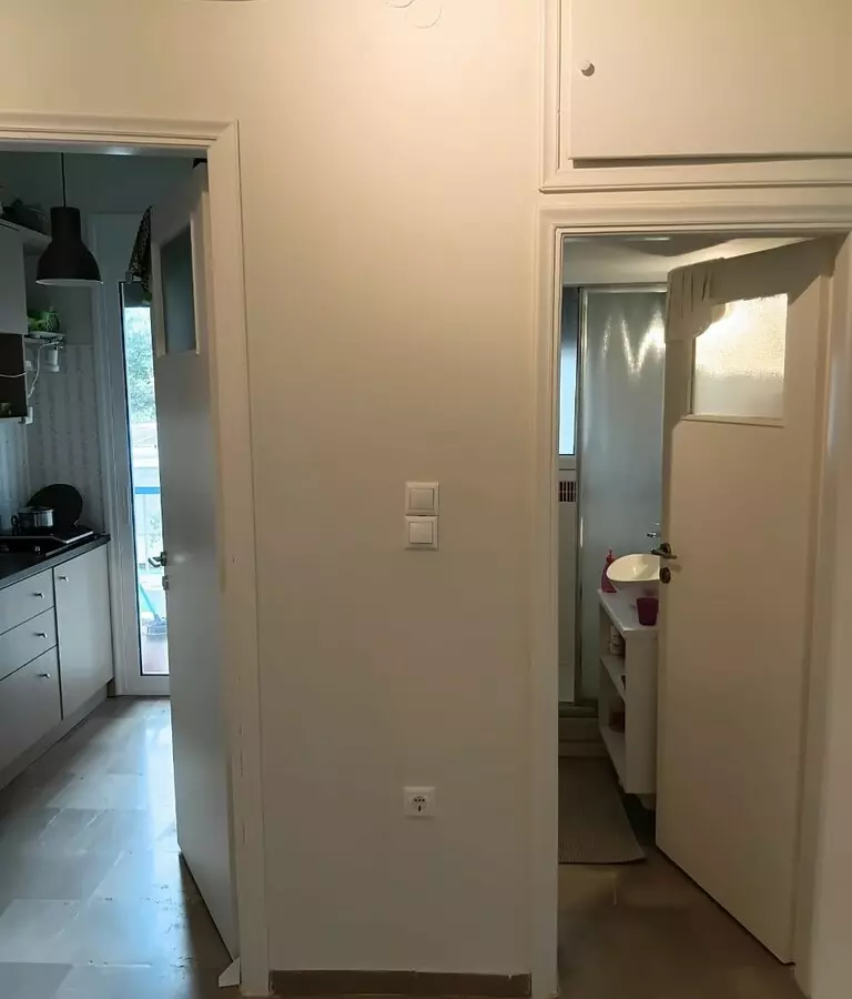2-bedroom Flat In Saronida, Greece (42 M²)
