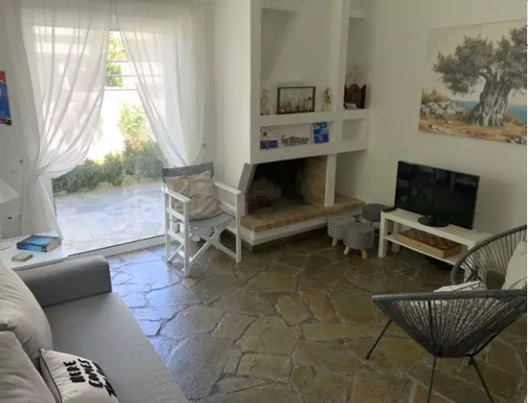 Central Greece Arkitsa 100m2 Semi-detached Furnished House With Large Garden For Sale