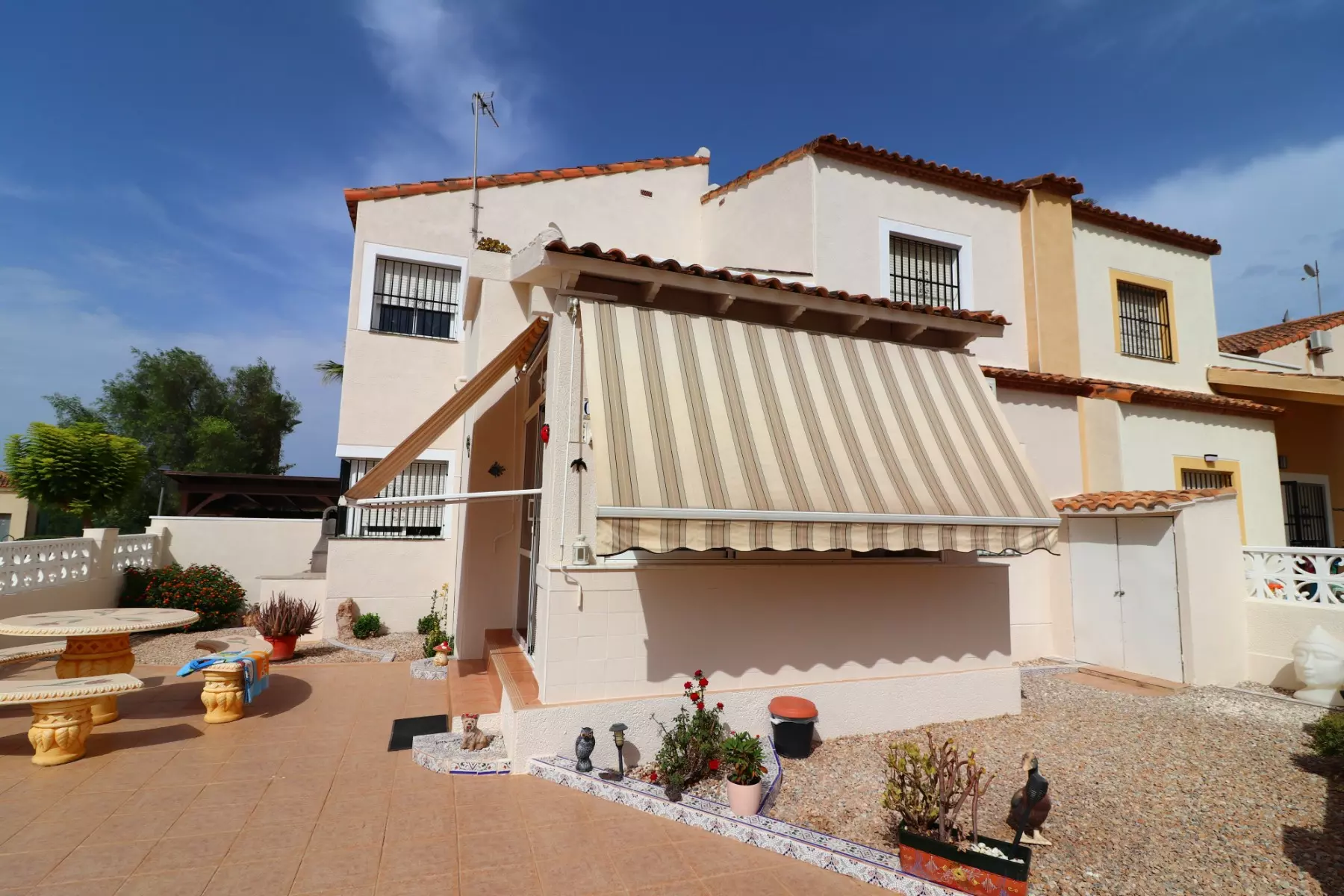 o_1k1h5fpd13561jfm1mnj1v1b1vkh22-c9b2f4 2-bedroom Property In Algorfa, Spain (93 M²)