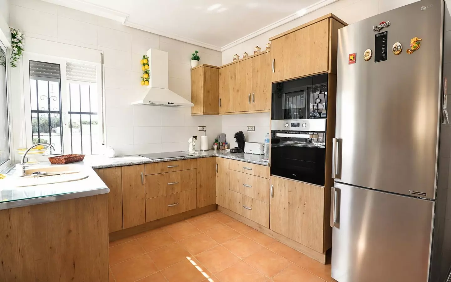 2-bedroom Property In Algorfa, Spain (93 M²)