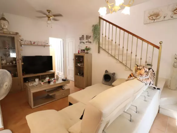 2-bedroom Property In Algorfa, Spain (93 M²)