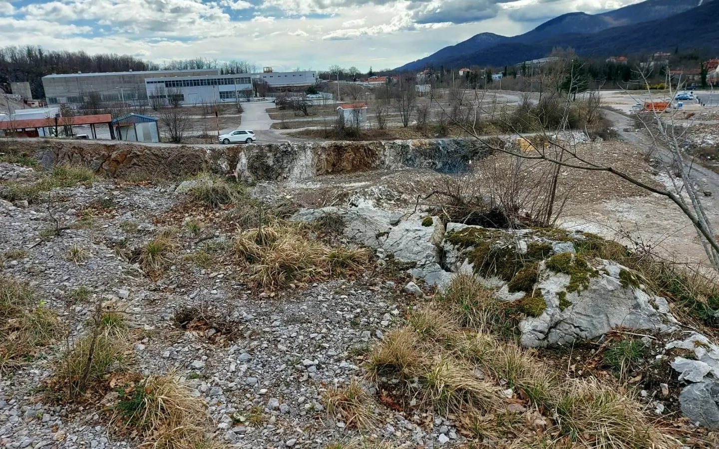 Land In Permani, Croatia (1.640 M²)